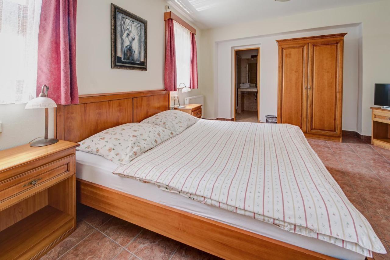 Rodinny Pension Antoni Cesky Krumlov Exterior photo