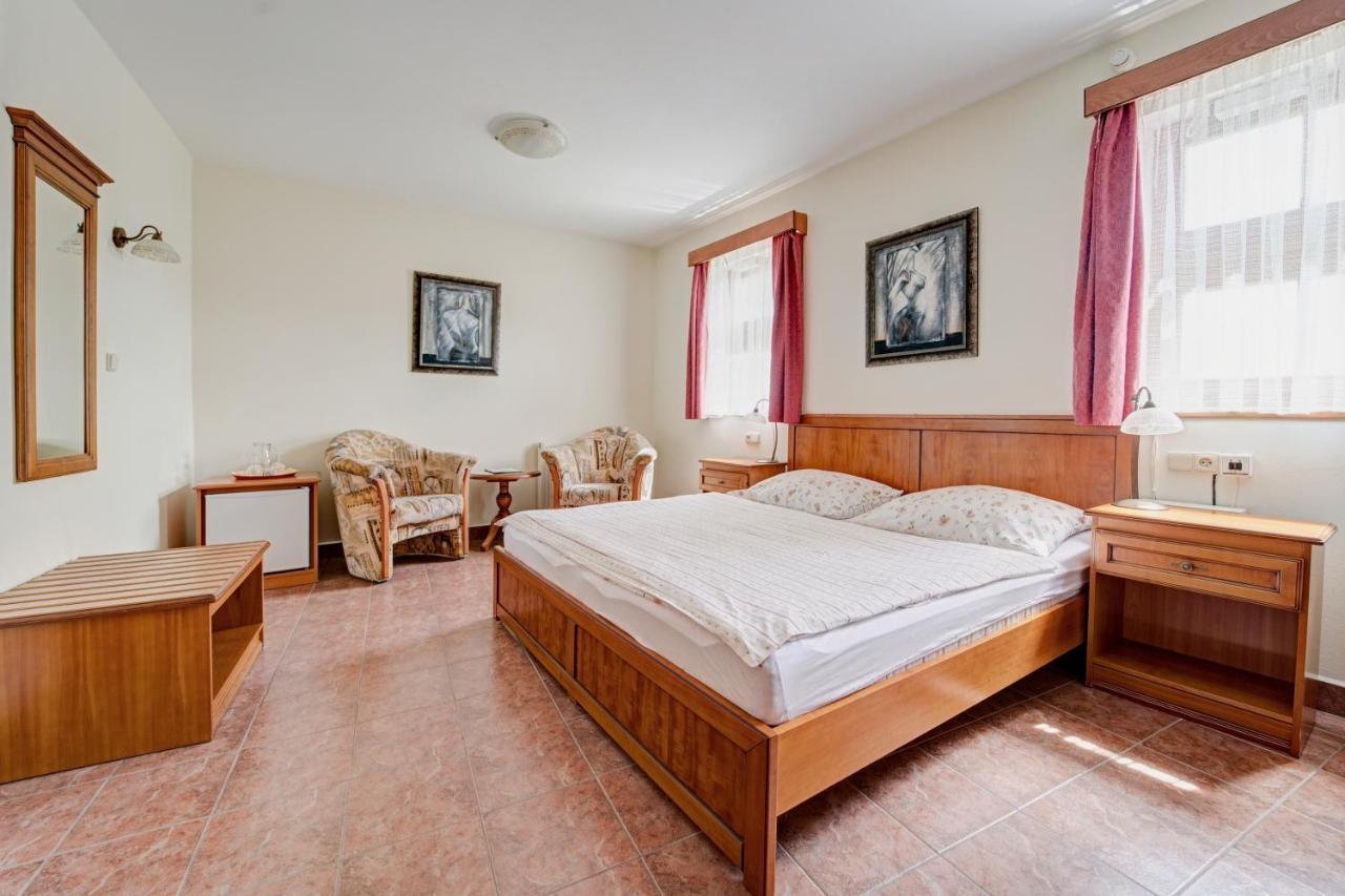 Rodinny Pension Antoni Cesky Krumlov Exterior photo